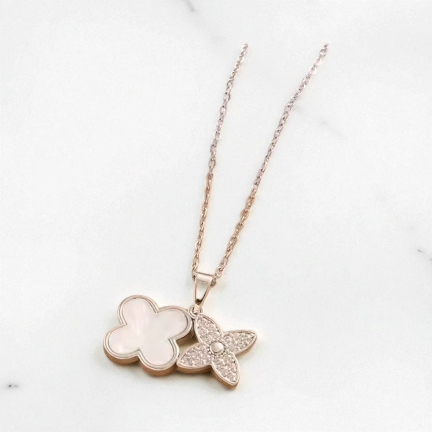 NOIRÉ BLOOM Halskette