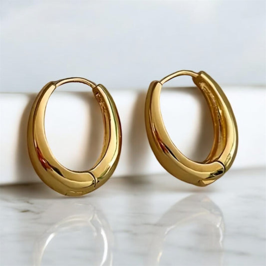 Golden Grace Oval Creolen Ohrringe