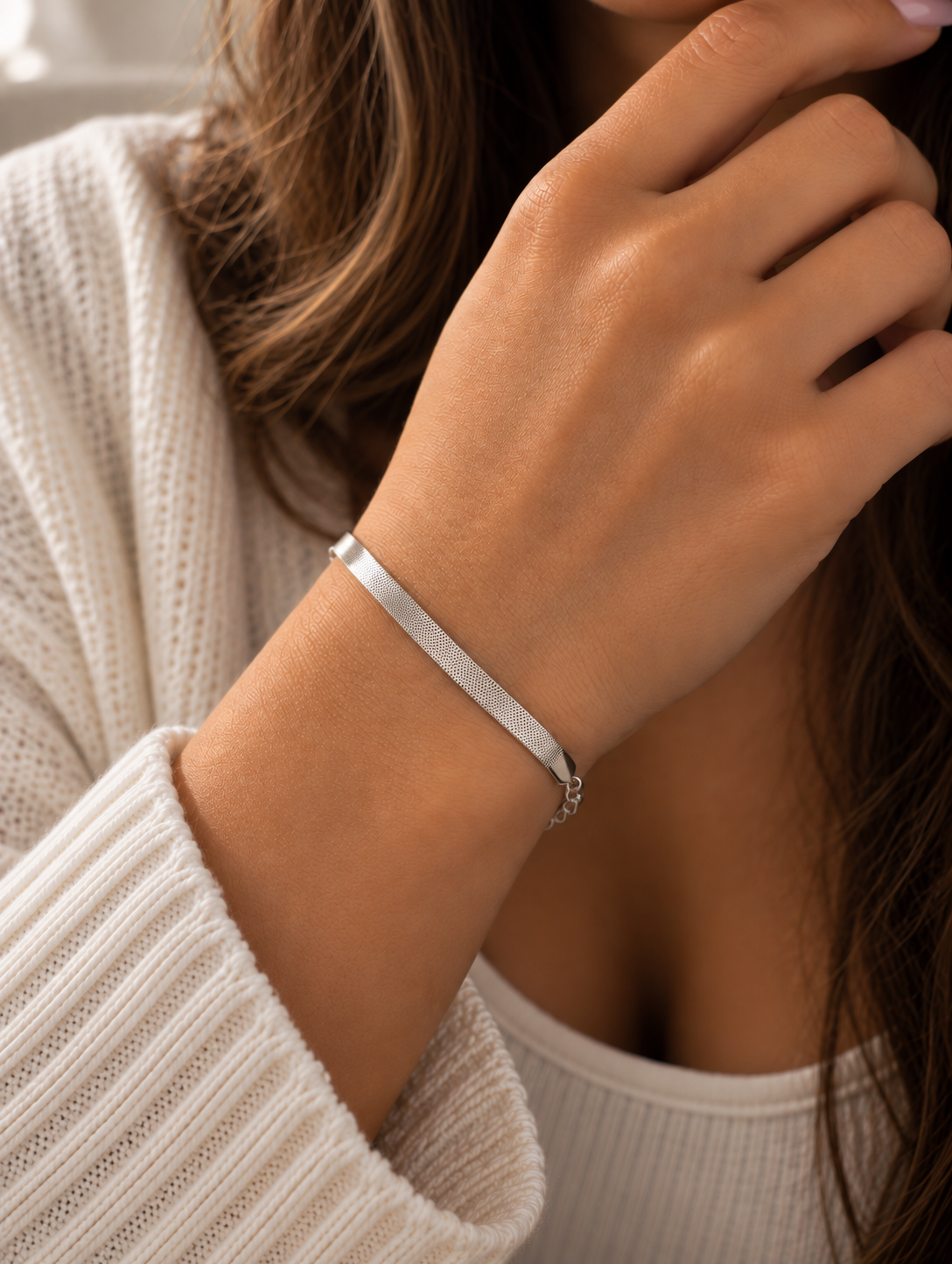 LIVA Armband
